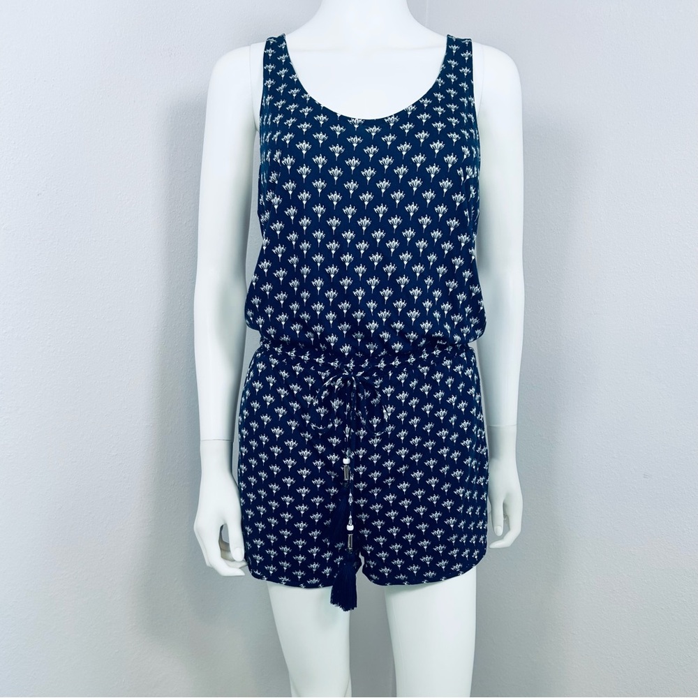 Diane von Furstenberg navy with white tulip pattern romper size small.